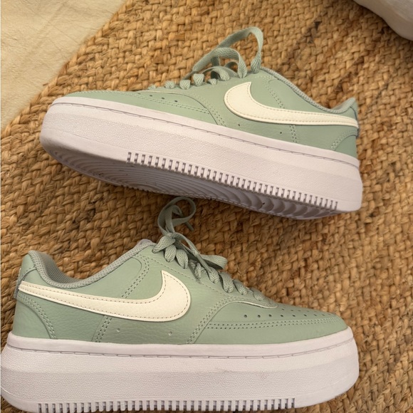 Nike Women's Pastel Green Platform Sneakers - Picture 7 of 7
